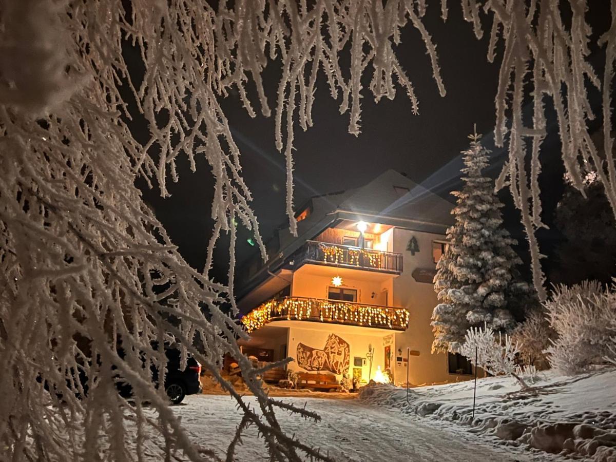 Schwarzwald-Hotel Kraeutle Фельдберг Экстерьер фото